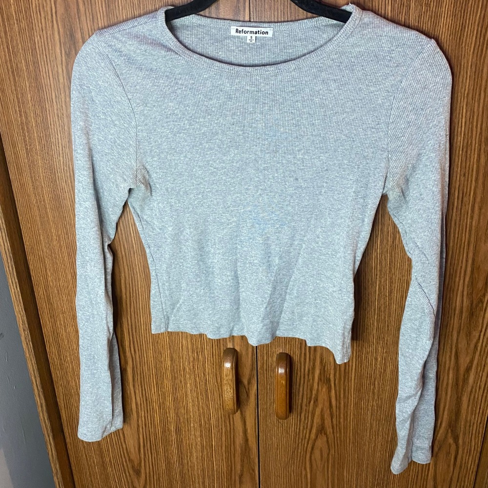 Reformation Long Sleeve Top Womens Small Gray‎ Ribbed Organic Cotton Crop Tee